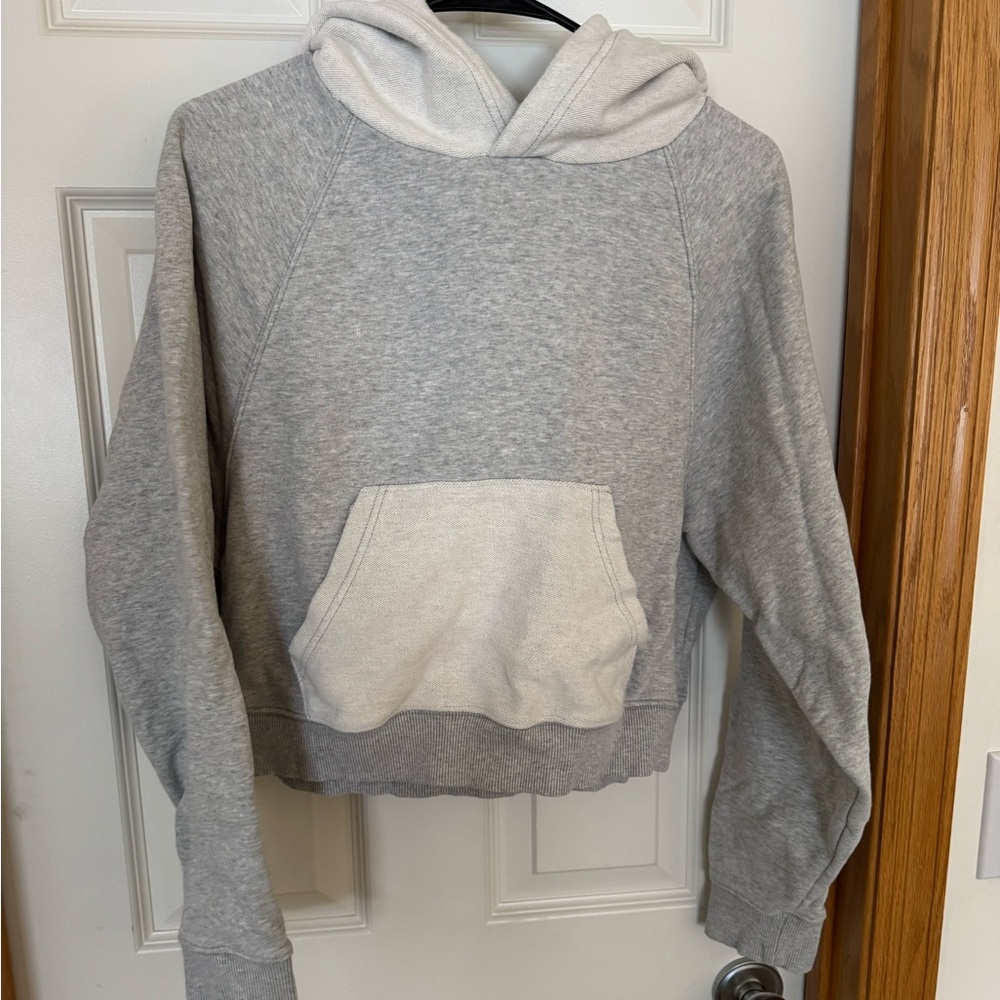Aerie Heather Gray Women's Hoodie Sweater